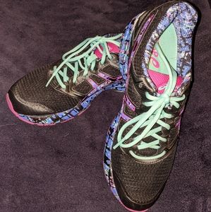 Asics Gel Pheonix 9.5